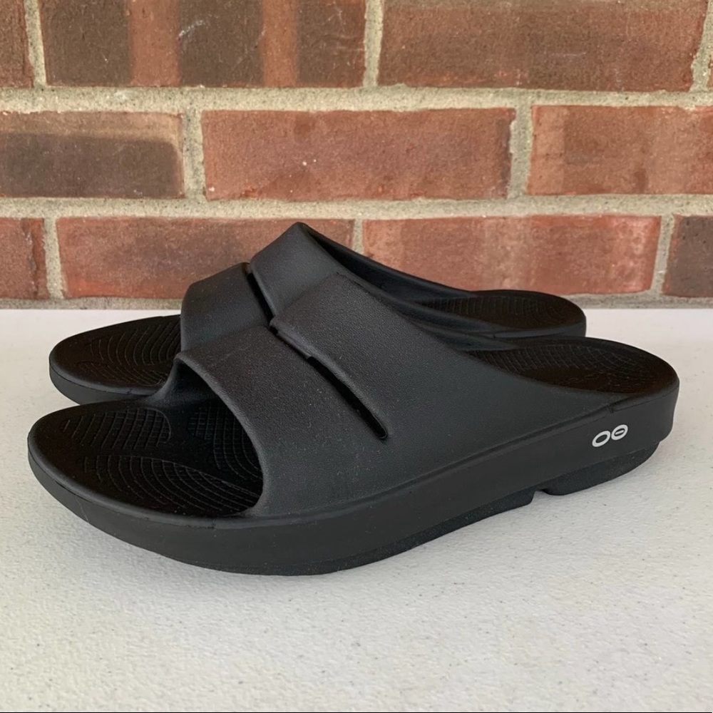 OOFOS OOahh black Slide sandals